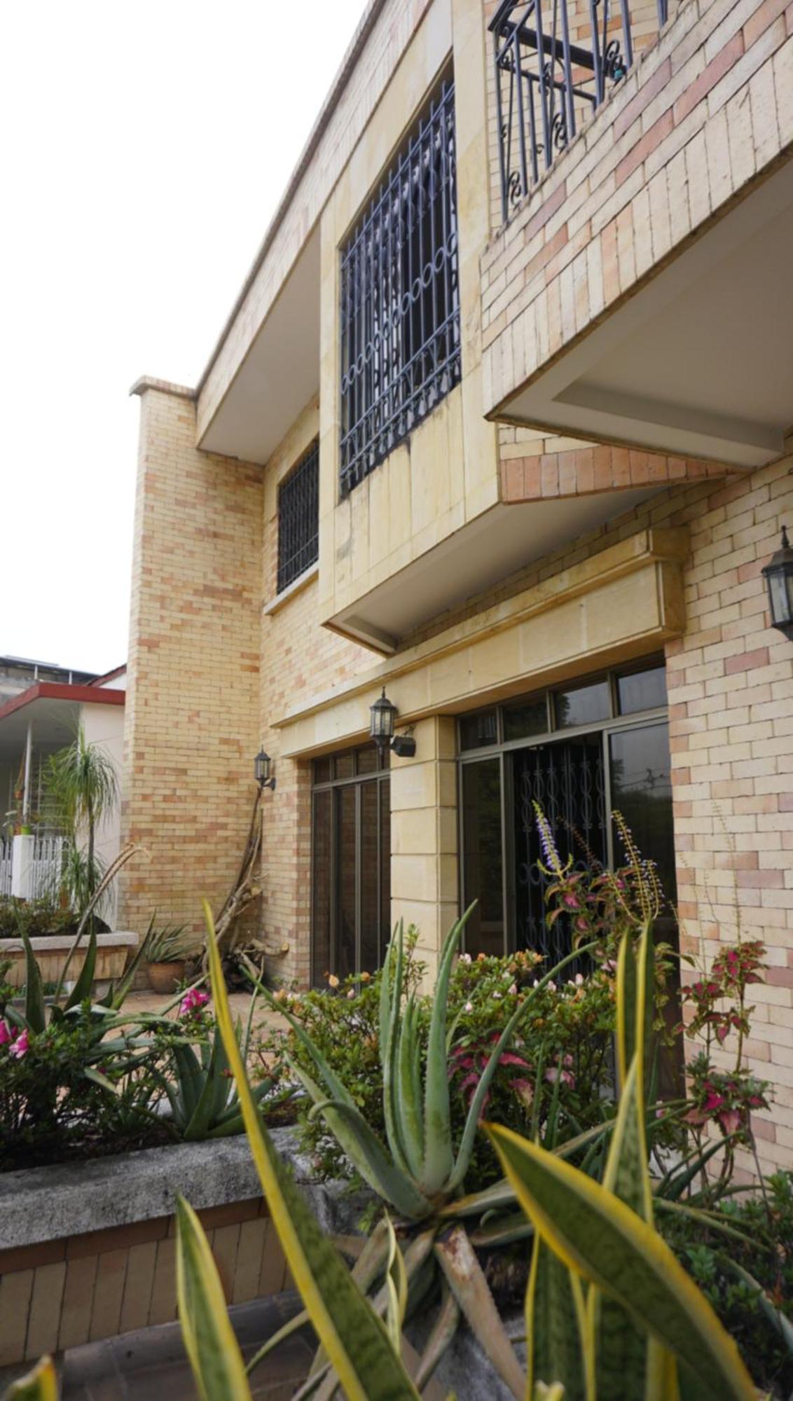 La Clave Hostel กาลี ภายนอก รูปภาพ